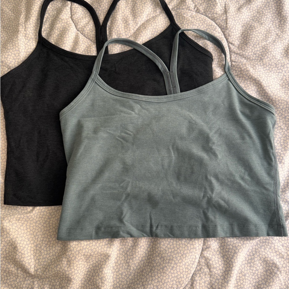 Beyond Yoga Razorback Crop Top Size L - set of 2